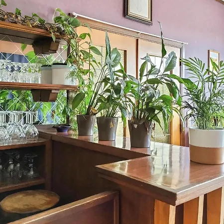 3 Bedroom Gorgeous In Prázdninový dům