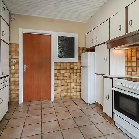 Prázdninový dům 3 Bedroom Gorgeous In *